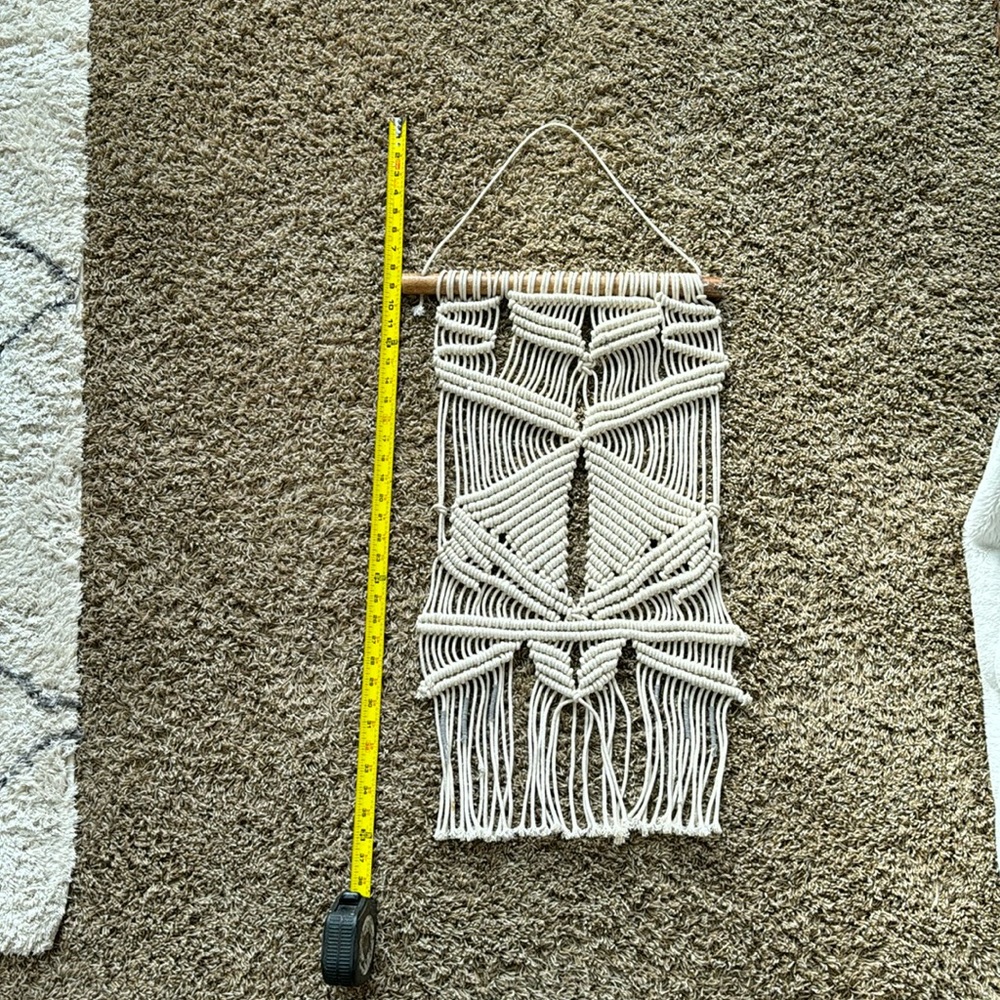 White macrame hanger